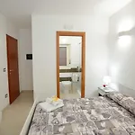 La Casa Di Cristina Avola